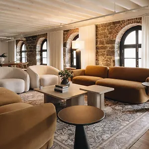 https://the-saint-hotel.hotels-in-montreal.org