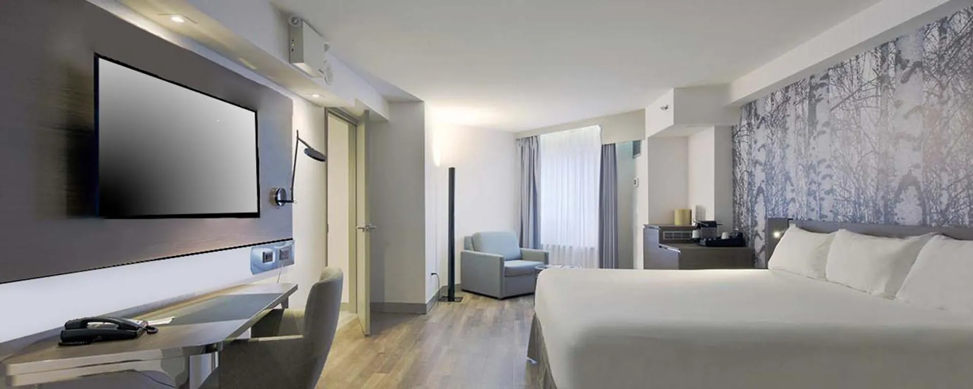 Doubletree By Hilton Ottawa Downtown Hotel 4*,  Canada