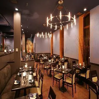 Doubletree By Hilton Ottawa Downtown Hotel