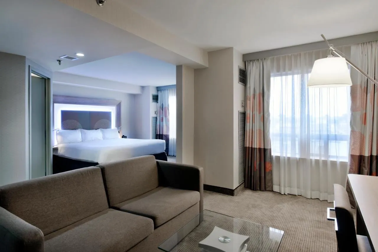 ****  Doubletree By Hilton Ottawa Downtown Hotel Canadá